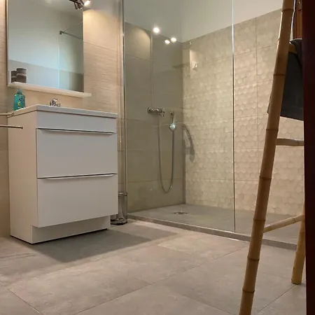 Spacieux T3 Avec Jardin Et Clim 아파트